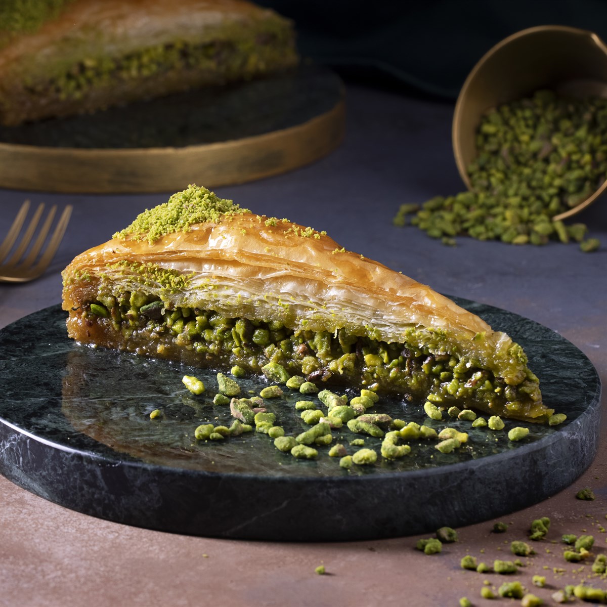 Fıstıklı Havuç Dilim Baklava 1 Adet