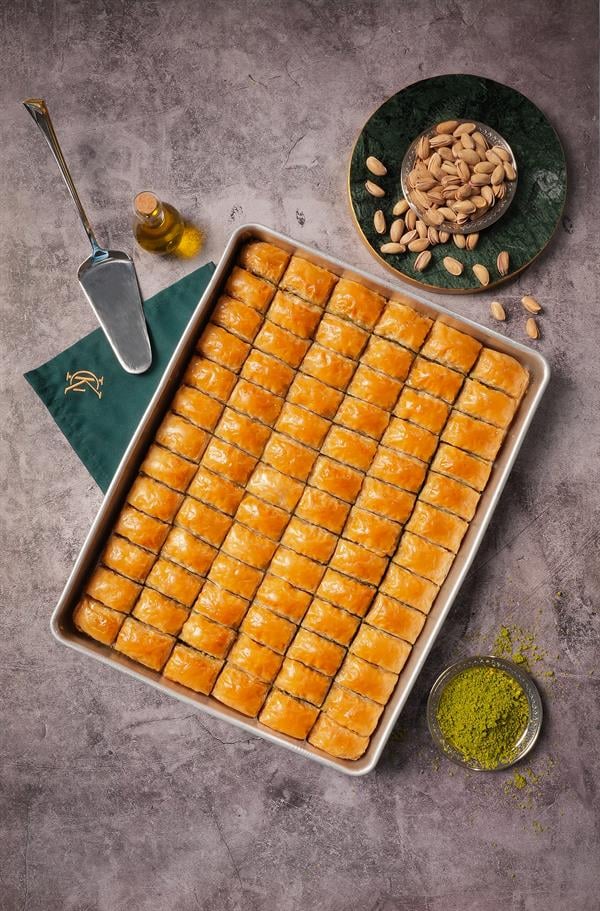 Fıstıklı Diyabetik Light Baklava Tepside 2.4 KG