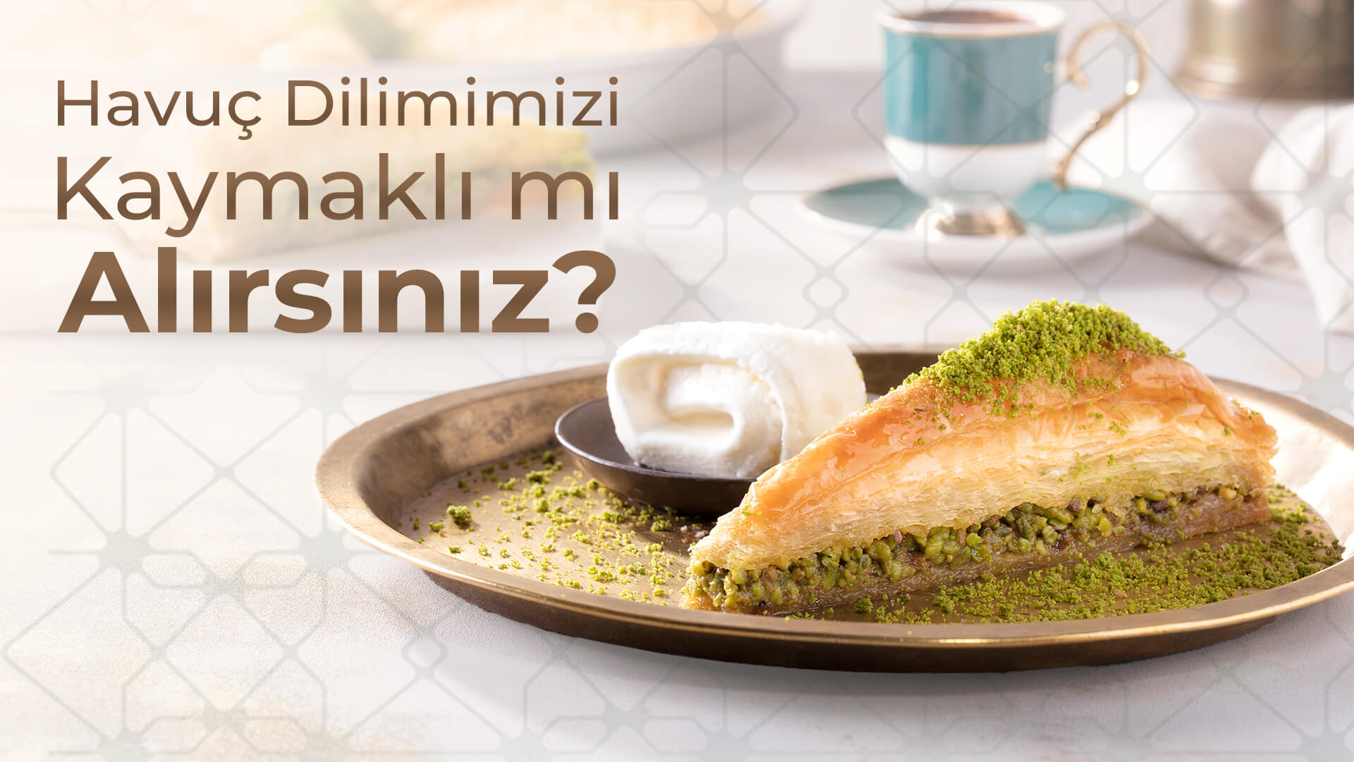 Karaköy güllüoğlu yaz geldi