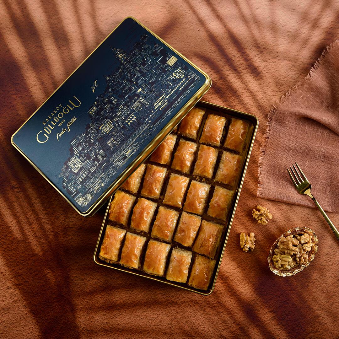 Kent Mirası Kutuda Cevizli Baklava 900 Gr.