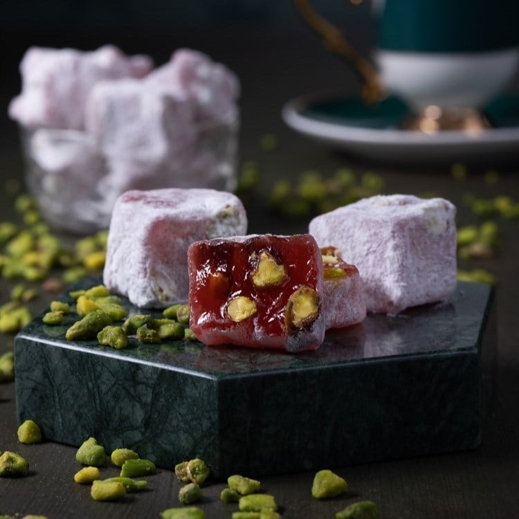 Turkish Delight with Pomegranate and Pistachio - Karaköy Güllüoğlu - Nadir Güllü
