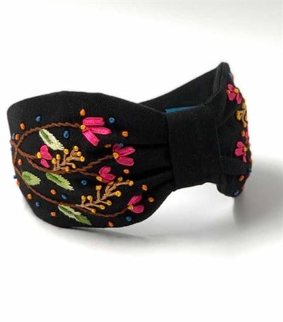 SPRING BRANCH EMBROIDERED BLACK HEADBAND BD01