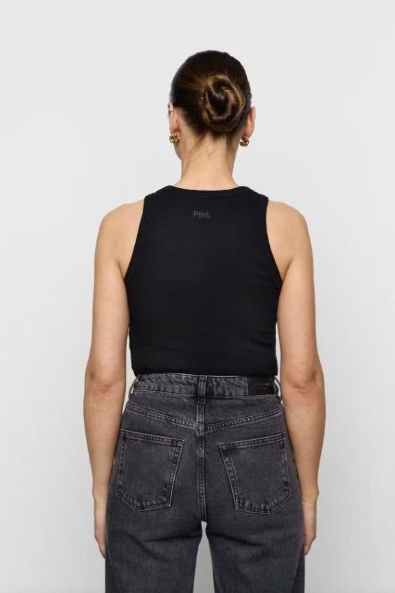 Camilla Siyah Basic Atlet