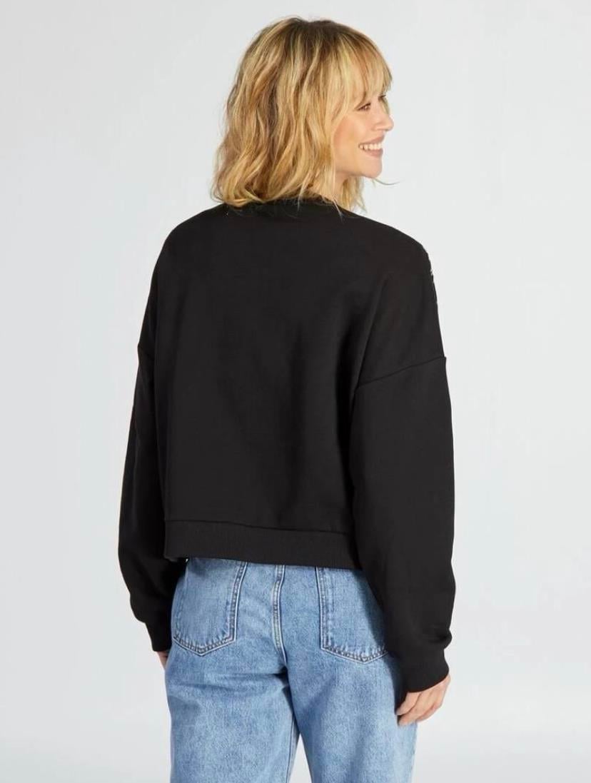 Kiabi Nakış İşlemeli Siyah Sweatshirt