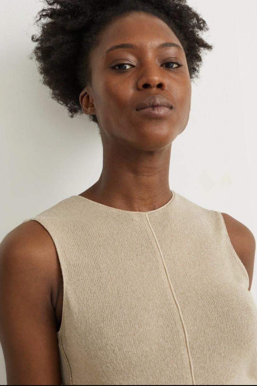 Yumuşak Dokulu Kolsuz Bluz