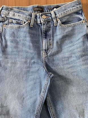 Banana Republic Yırtmaç Detaylı Jean