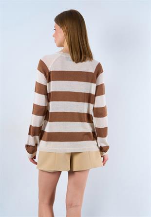 Çizgili Kahverengi Triko Kazak