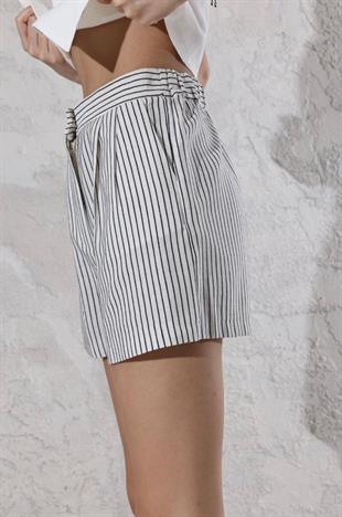 Çizgili Keten Şort