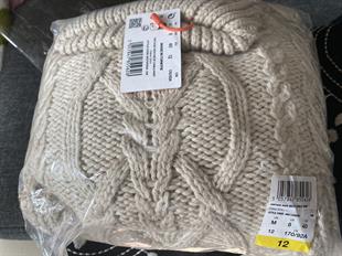 Ekru Boğazlı Örgü Kazak