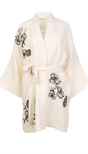 Joelle Müslin Kimono