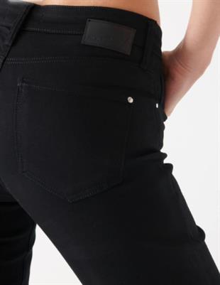 MV Orta Bel Molly Jean