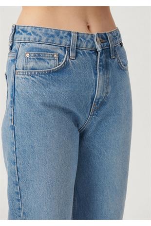 MV Victoria All Blue Jeans 