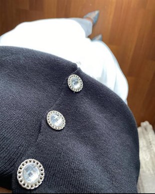 Orjinal  Marka Siyah Taşlı Düğmeli Hırka  