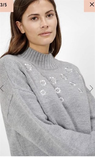 Orsay Çiçek İşlemeli Kazak