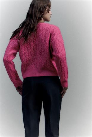 ZR Fuşya Örgü Hırka