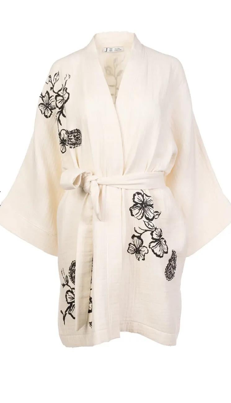 Joelle Müslin Kimono