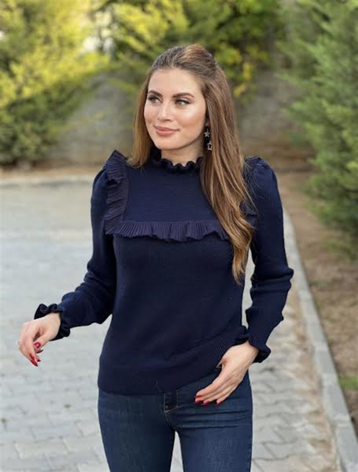 Next  Mavi Fırfırlı Kazak