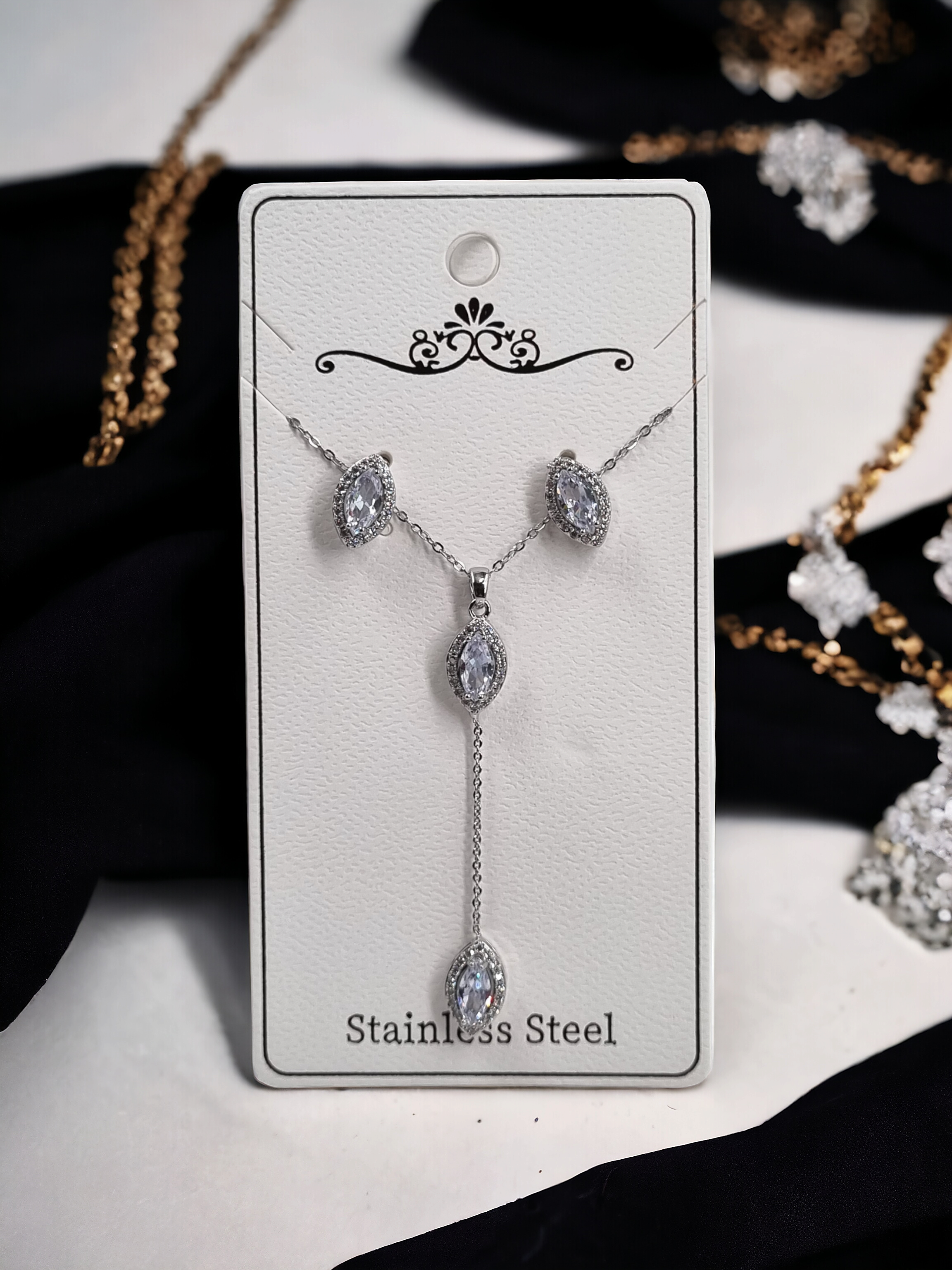 Çelik Kolye-Küpe Seti KS004