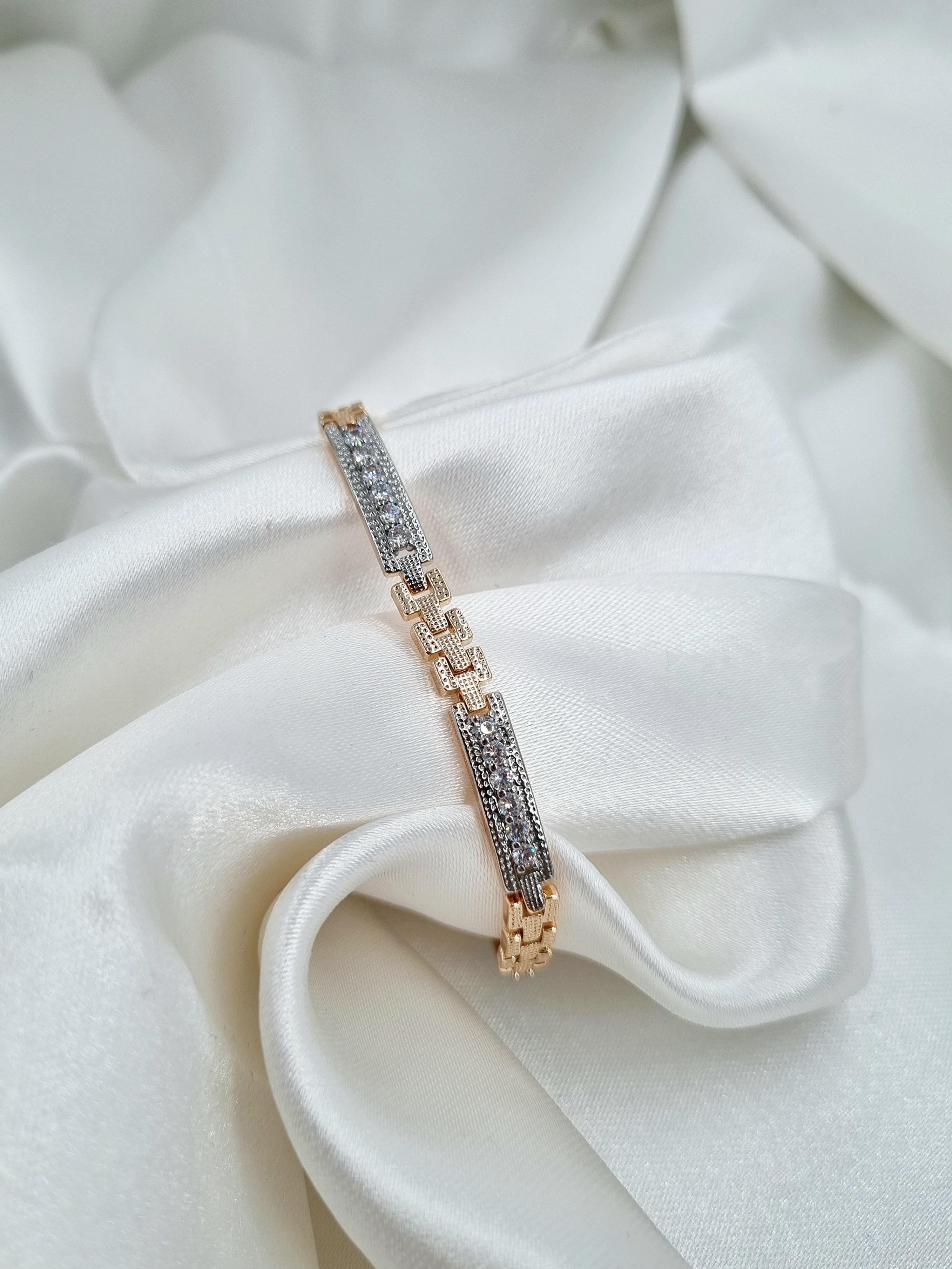 Zircon Bileklik ZB82