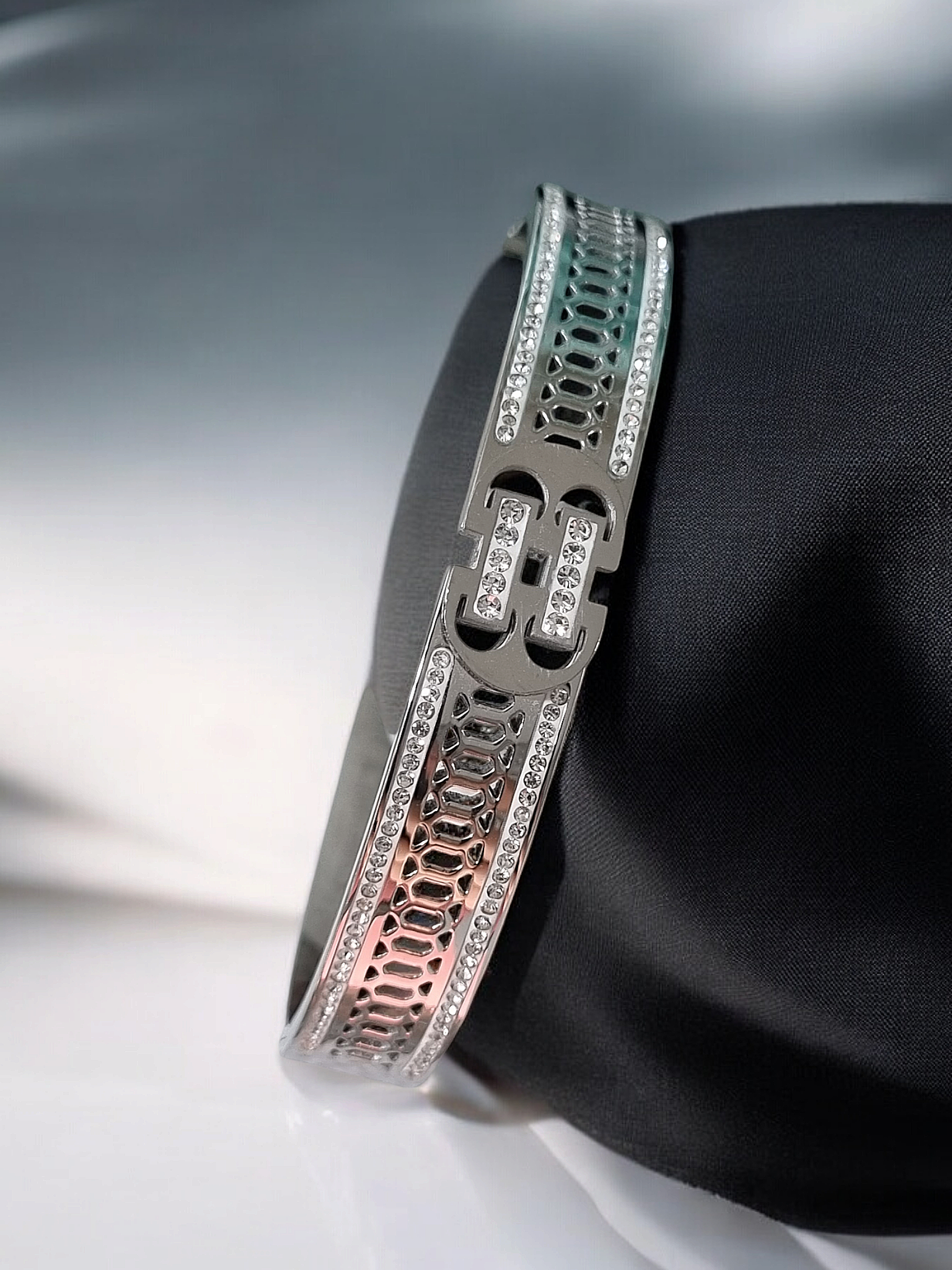  Çelik Kelepçe ÇLK290