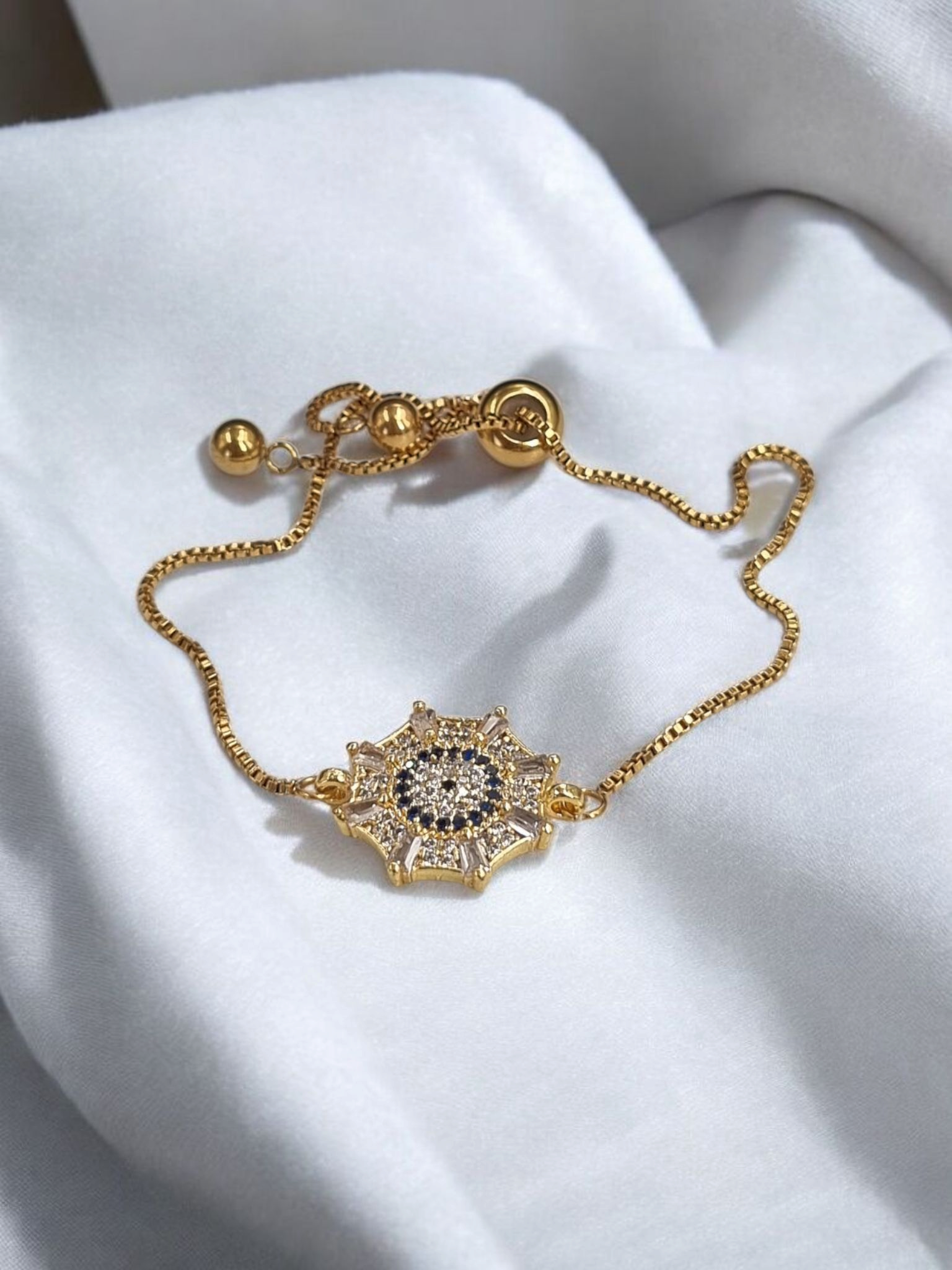 Çelik Asansörlü Bileklik AB1