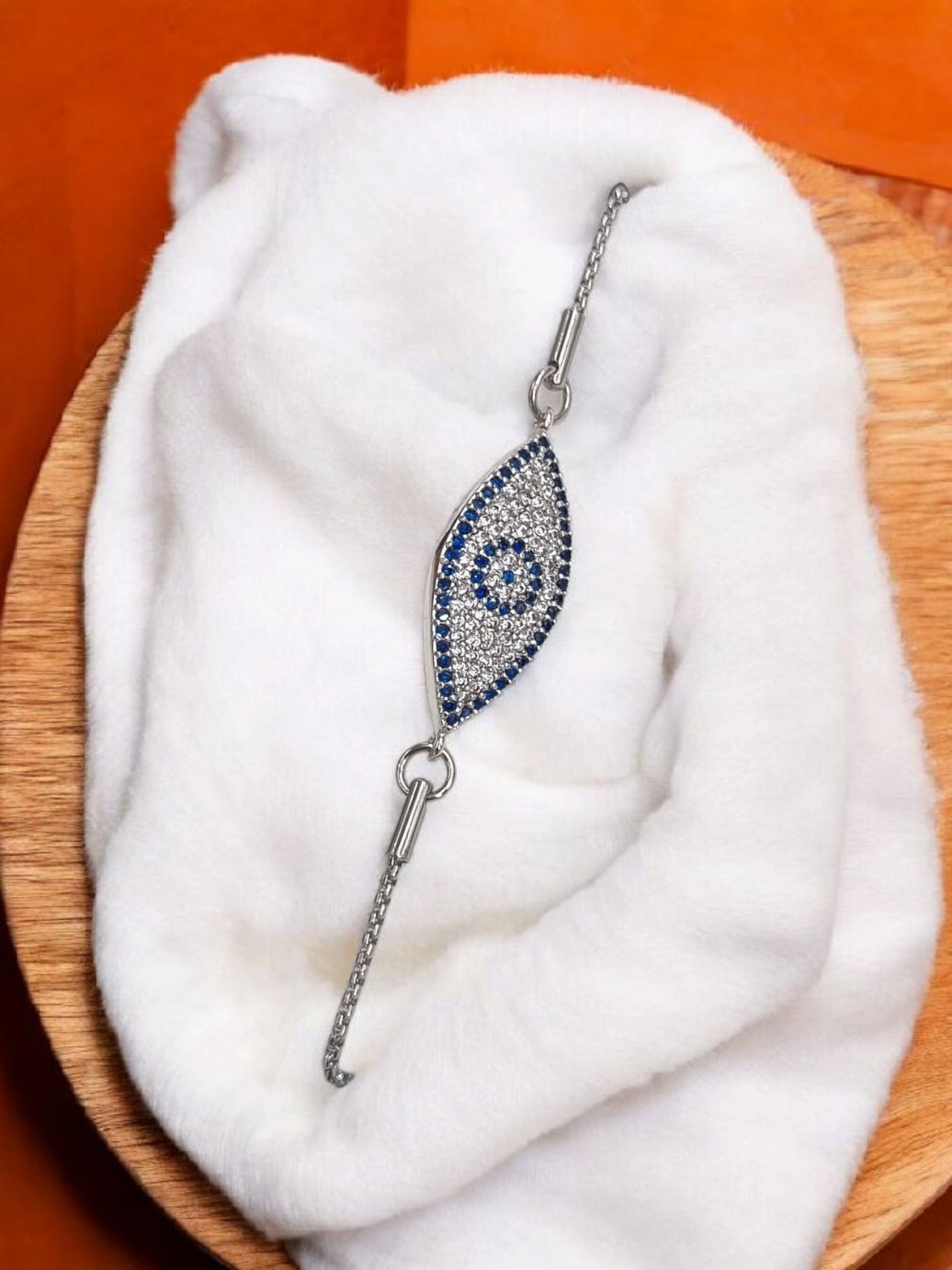 Çelik Asansörlü Bileklik AB14