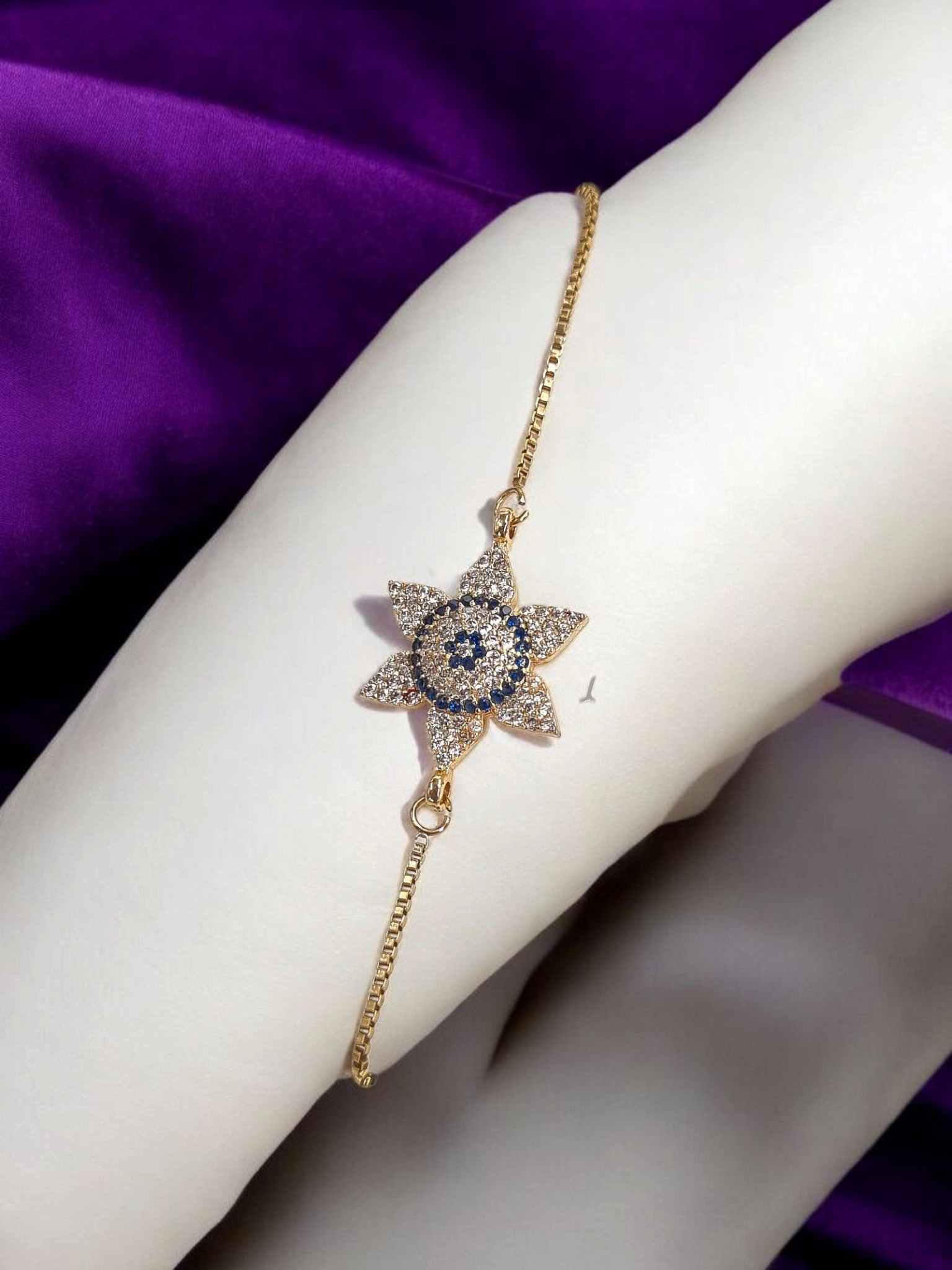 Çelik Asansörlü Bileklik AB16