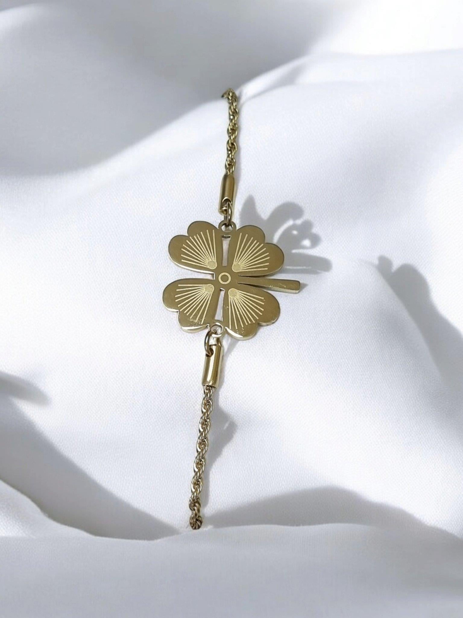 Çelik Asansörlü Bileklik AB23