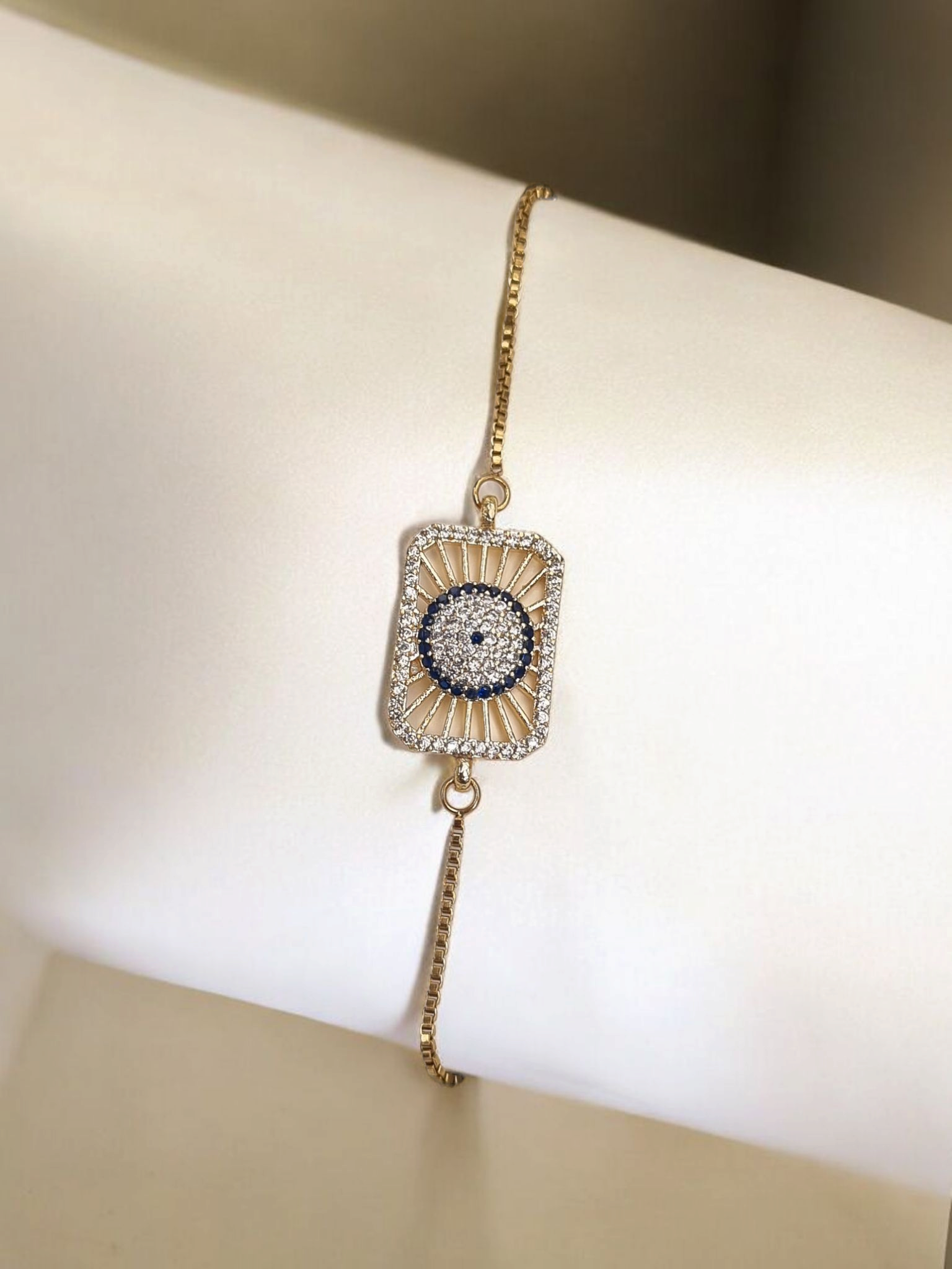 Çelik Asansörlü Bileklik AB33