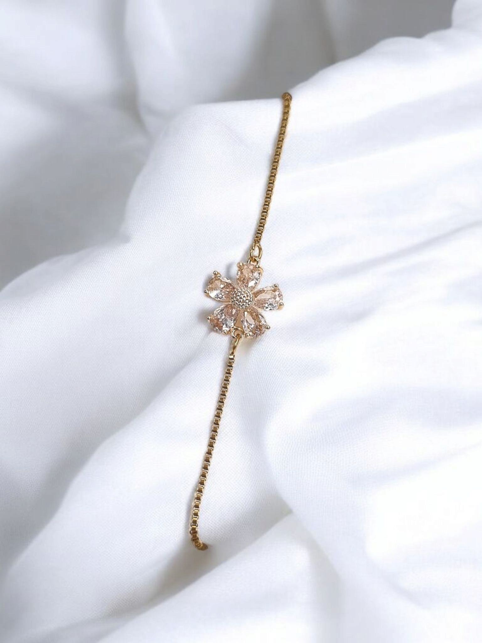 Çelik Asansörlü Bileklik AB35