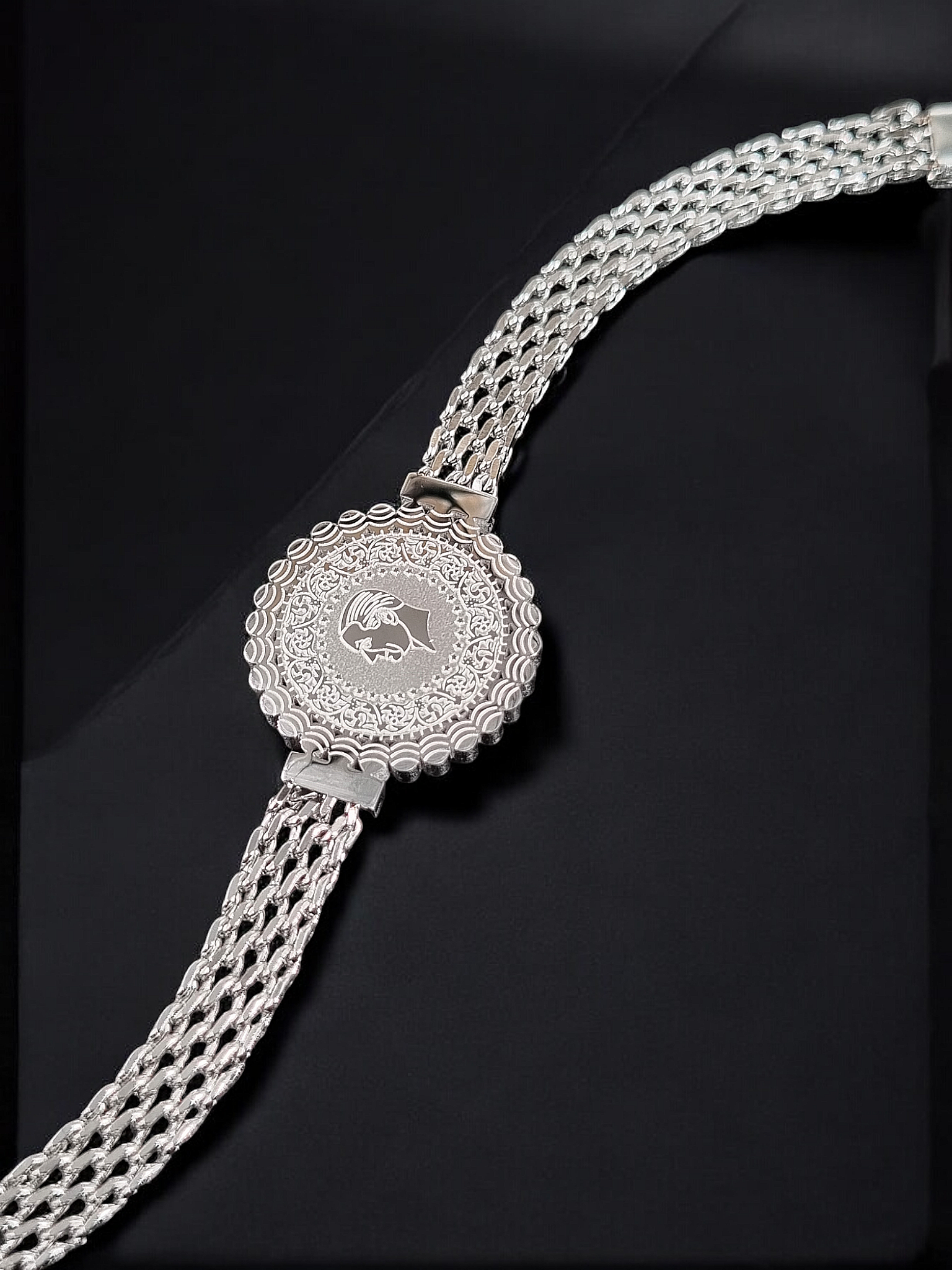 Çelik Bileklik ÇBL241