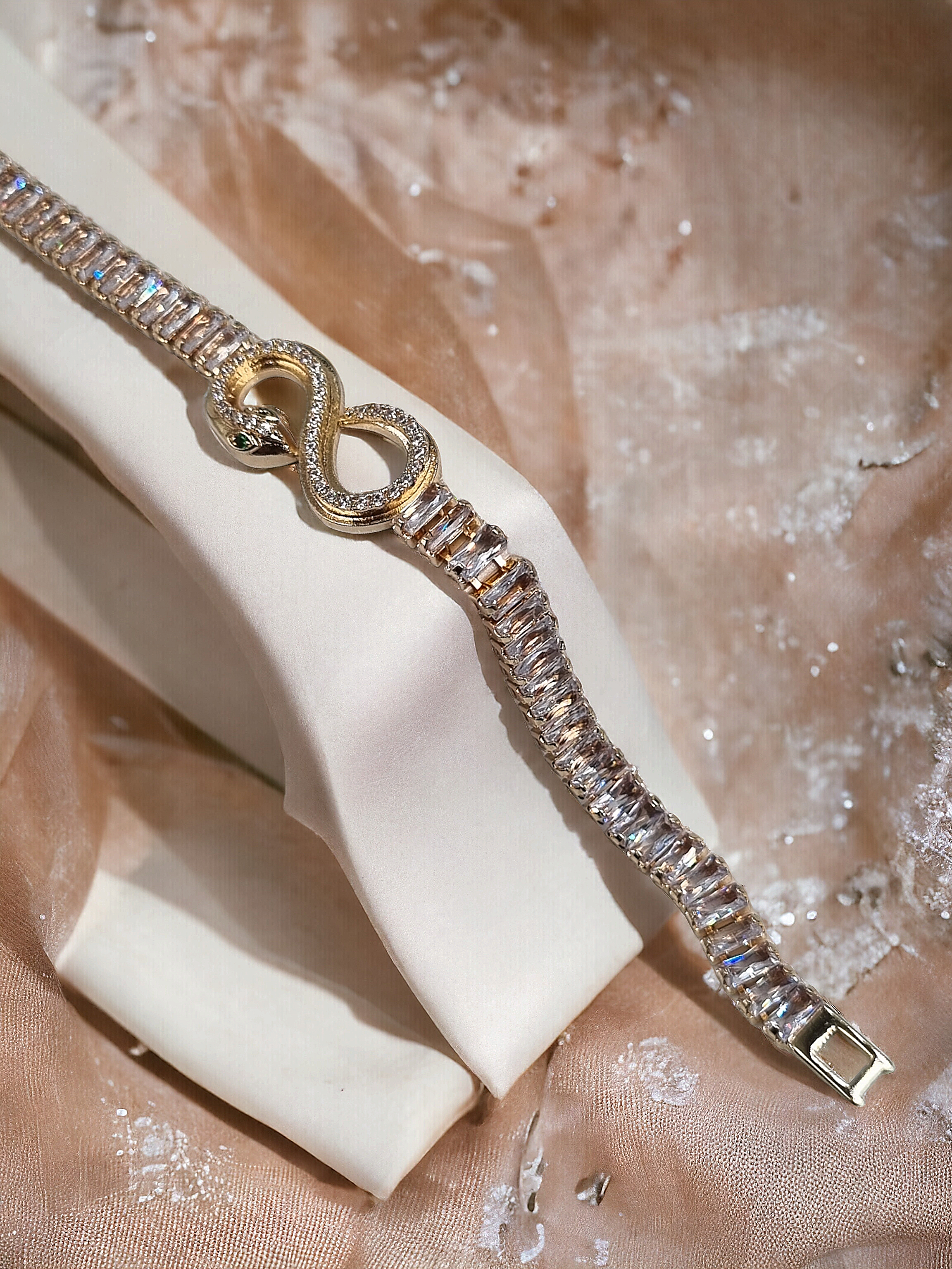 Çelik Bileklik ÇBL375