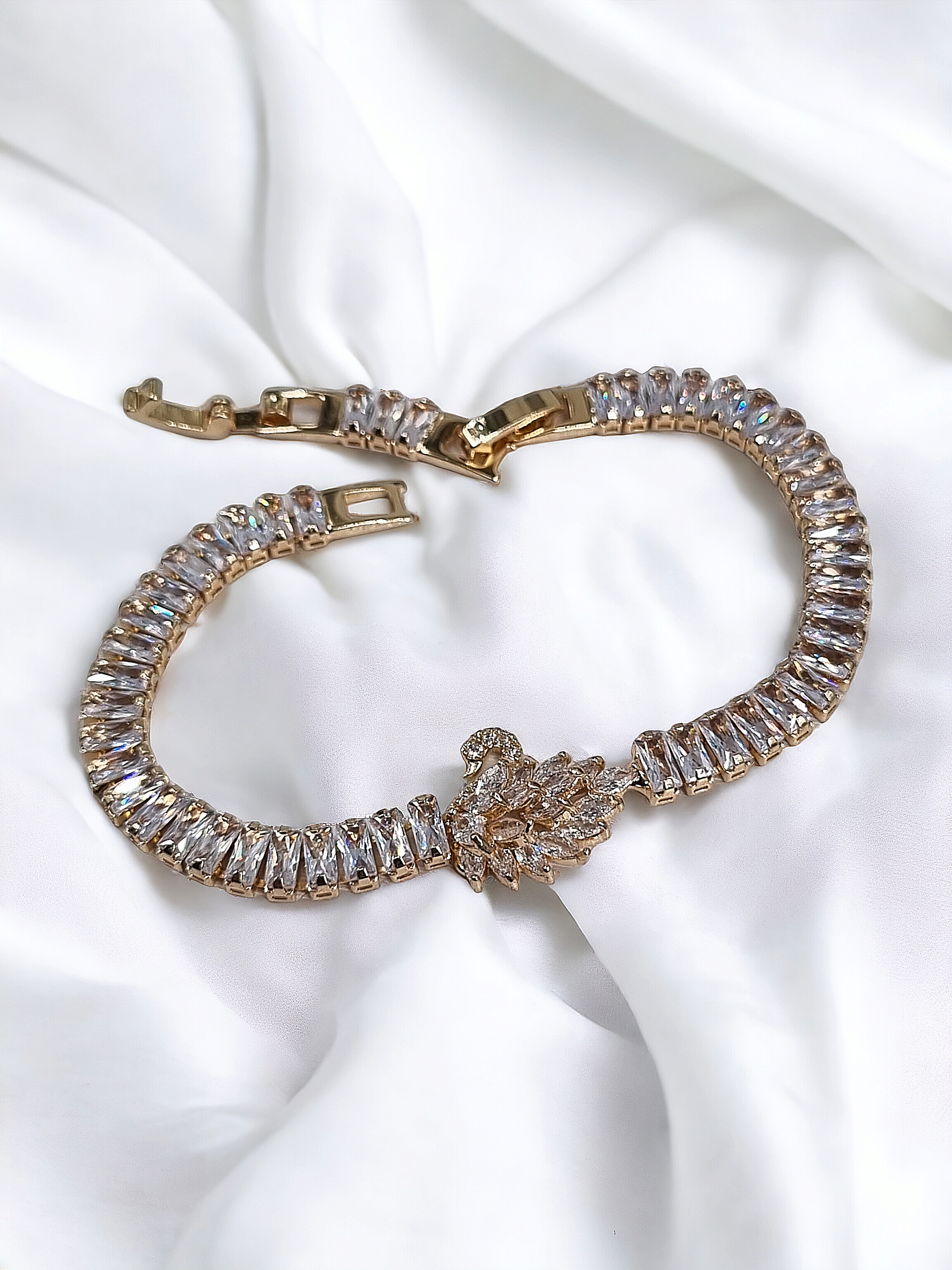 Çelik Bileklik ÇBL384