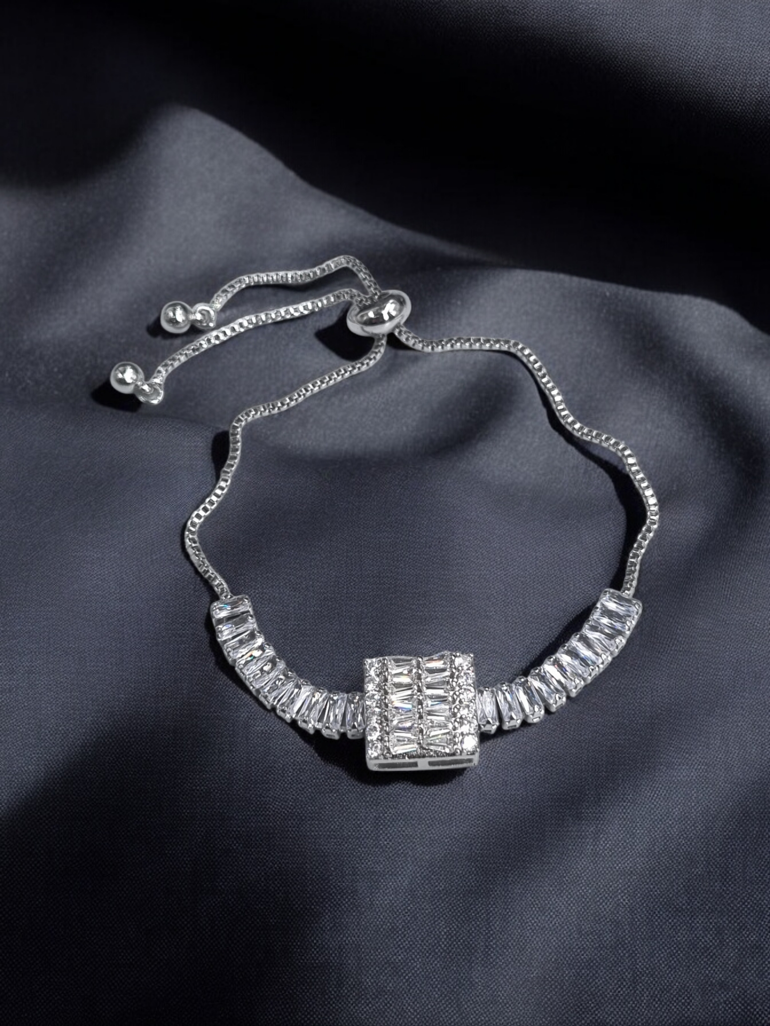 Çelik Bileklik ÇBL748