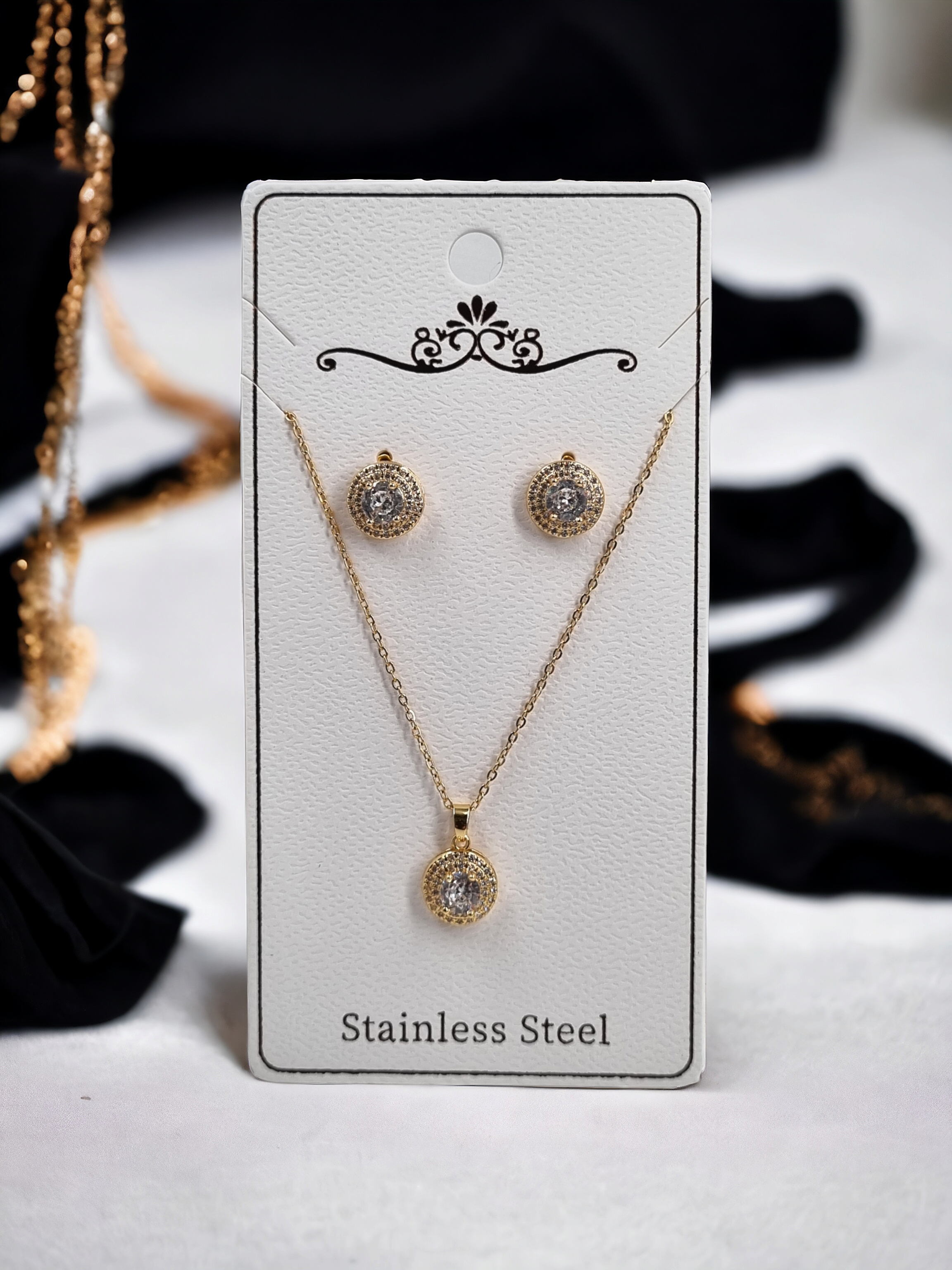 Çelik Kolye-Küpe Seti KS010