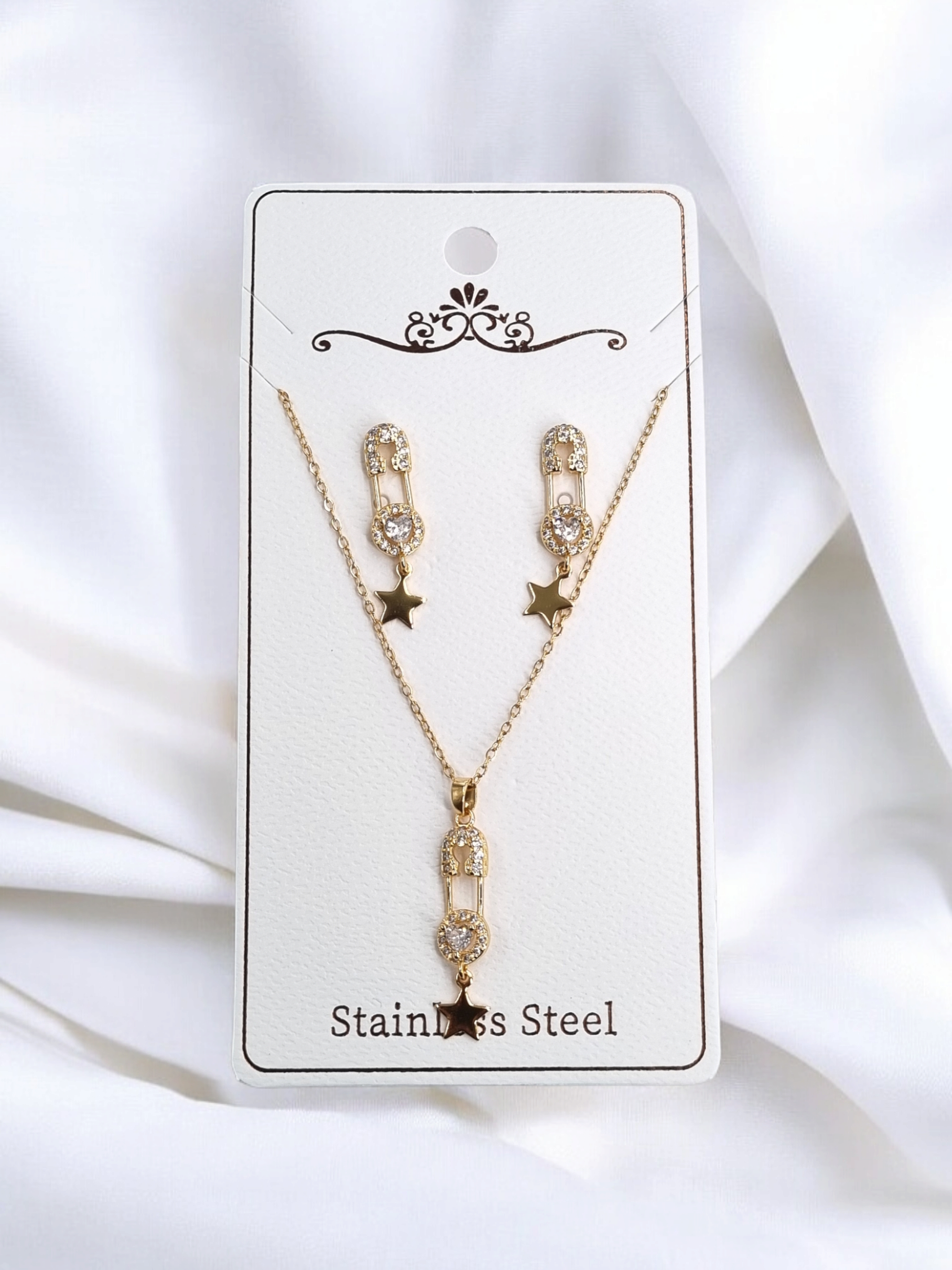 Çelik Kolye-Küpe Seti KS012