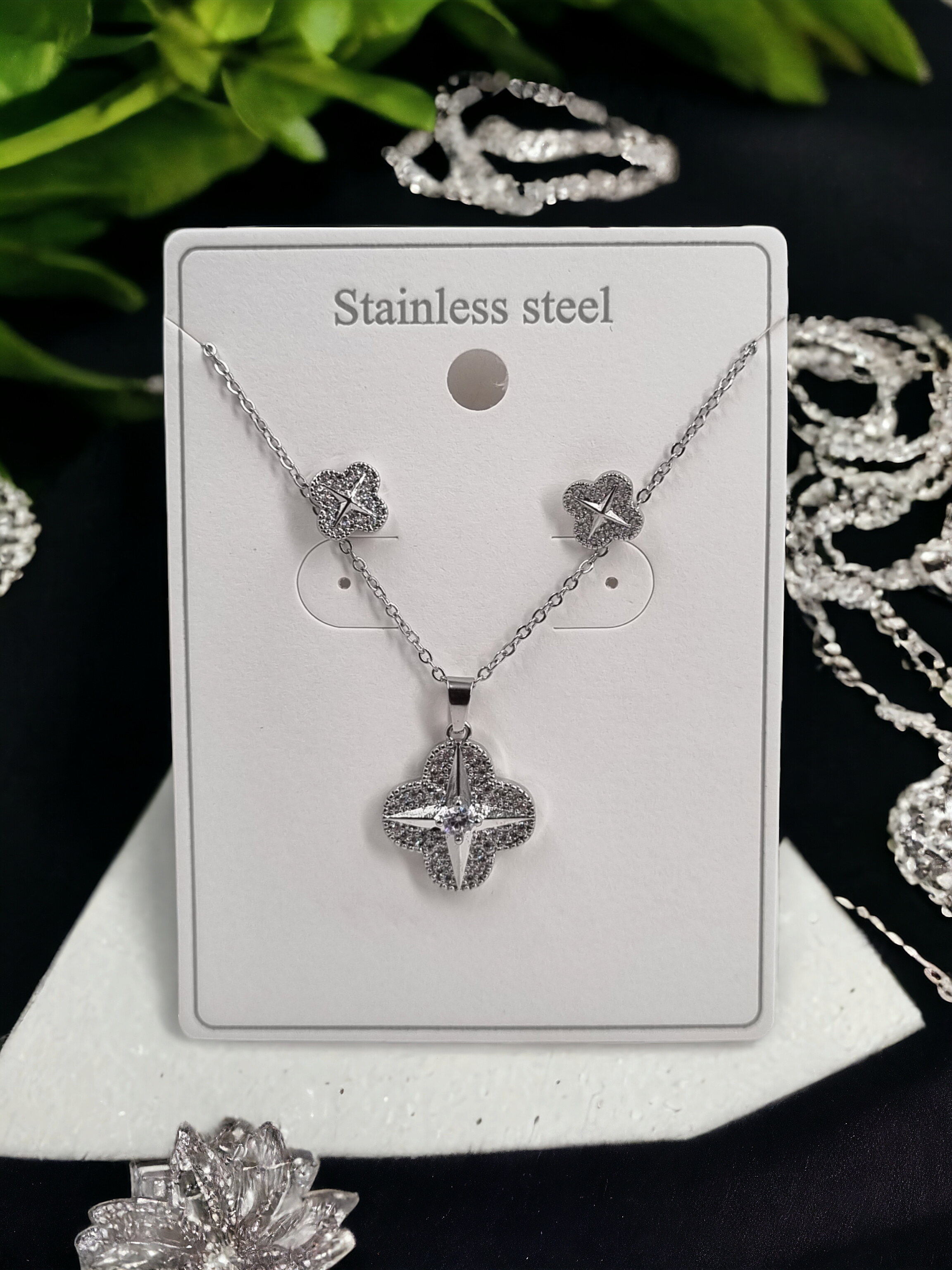 Çelik Kolye-Küpe Seti KS014