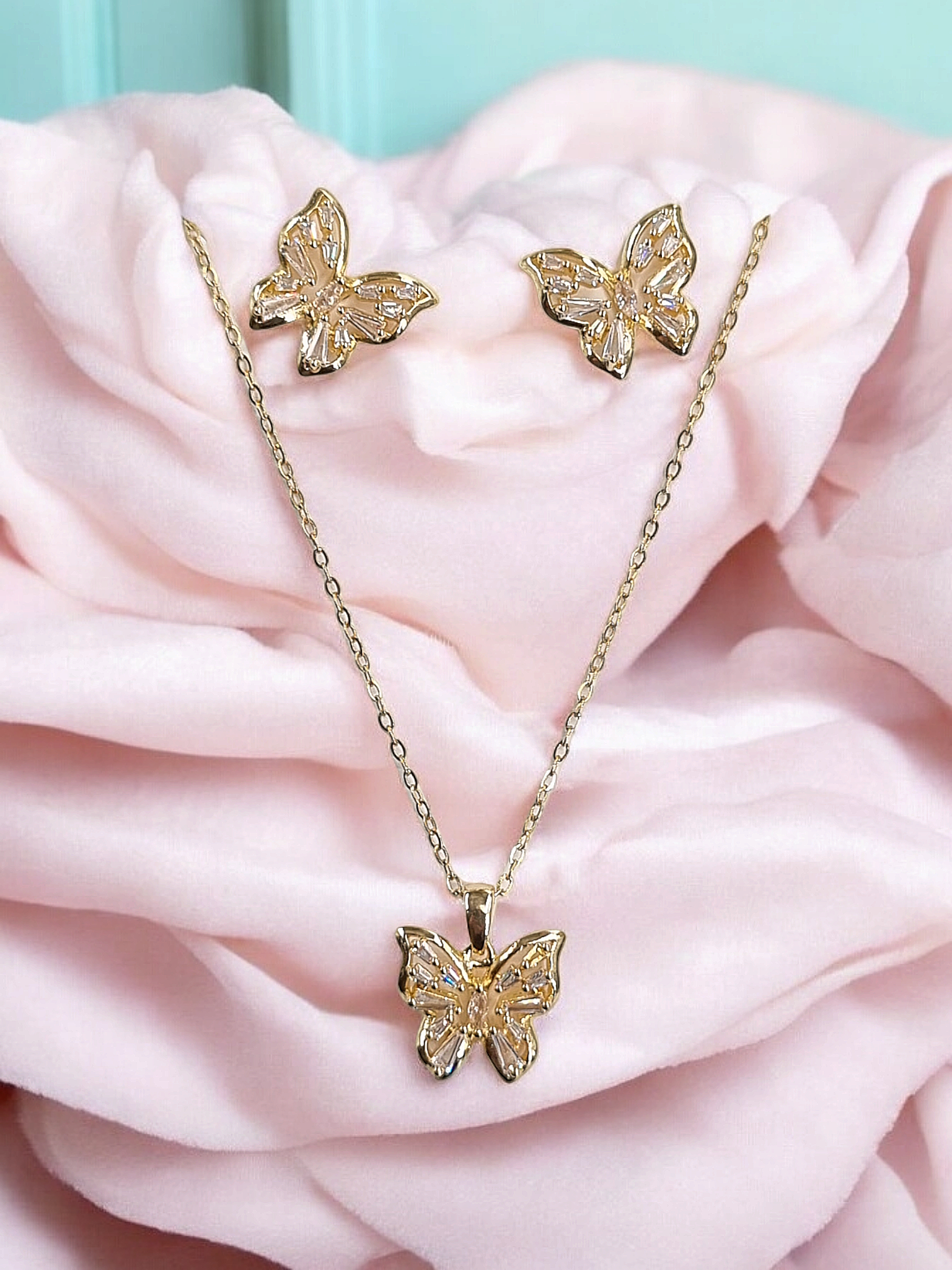 Çelik Kolye-Küpe Seti KS019