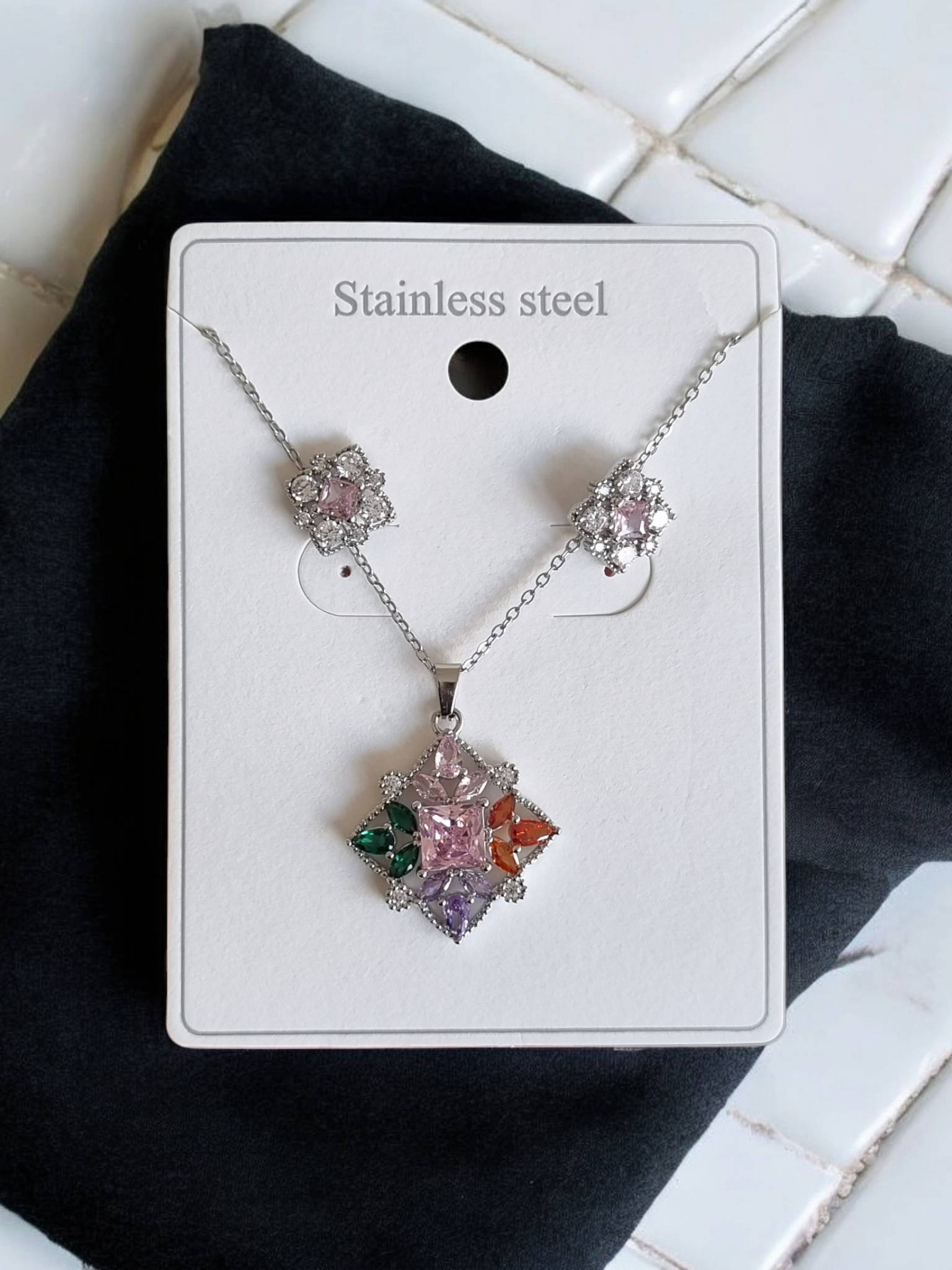 Çelik Kolye-Küpe Seti KS032