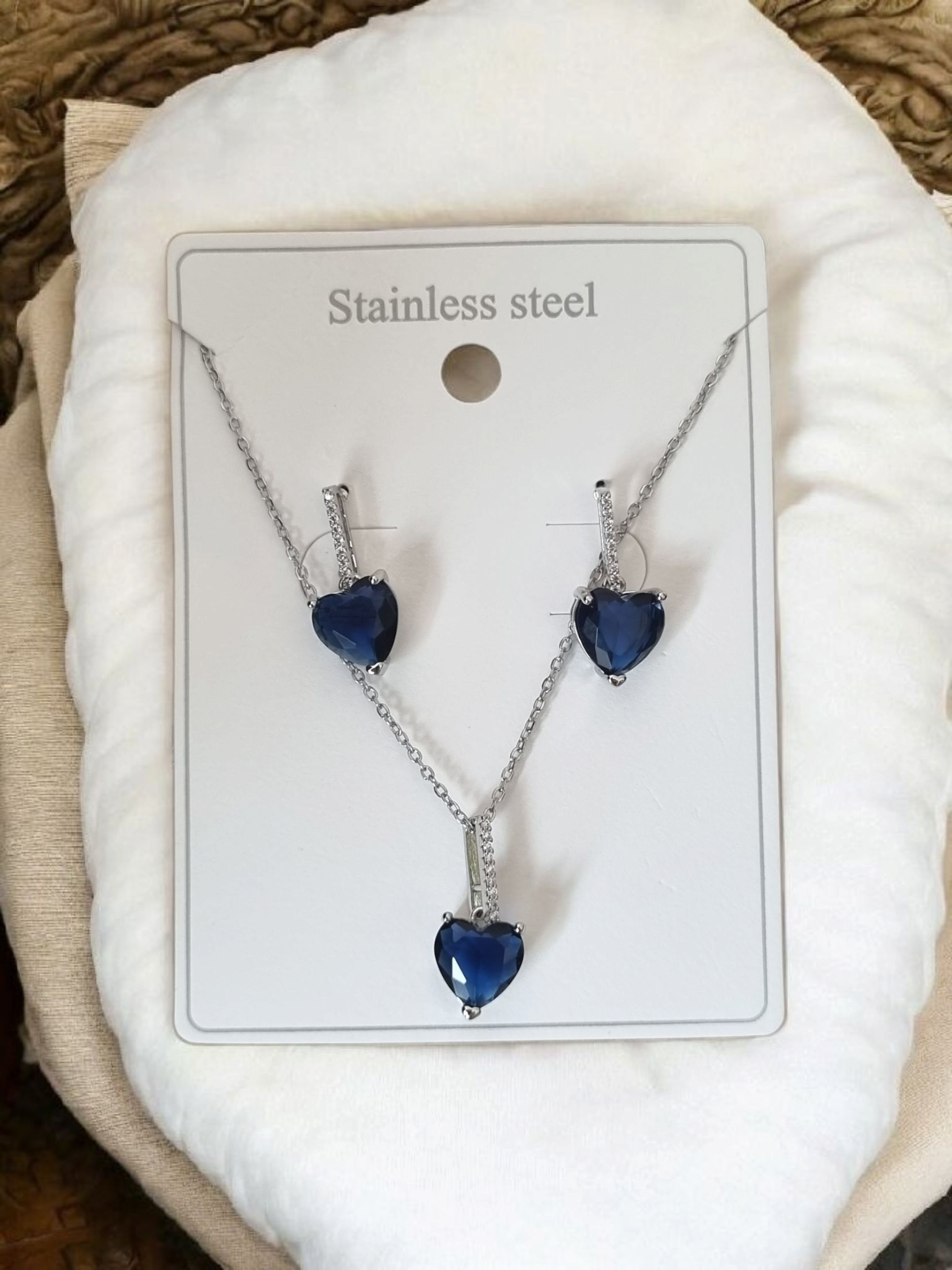 Çelik Kolye-Küpe Seti KS036