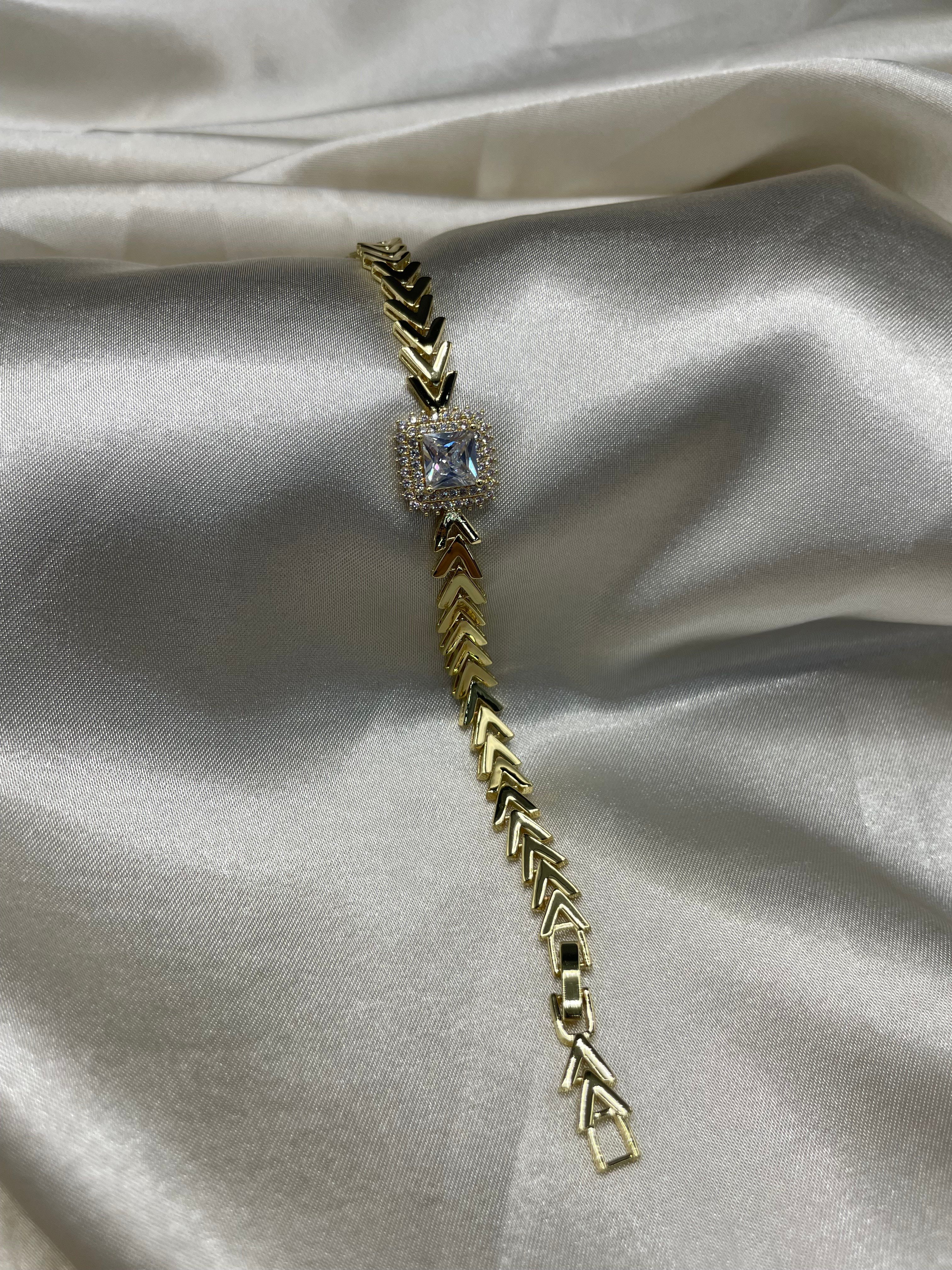 Zircon Bileklik ZBLK15