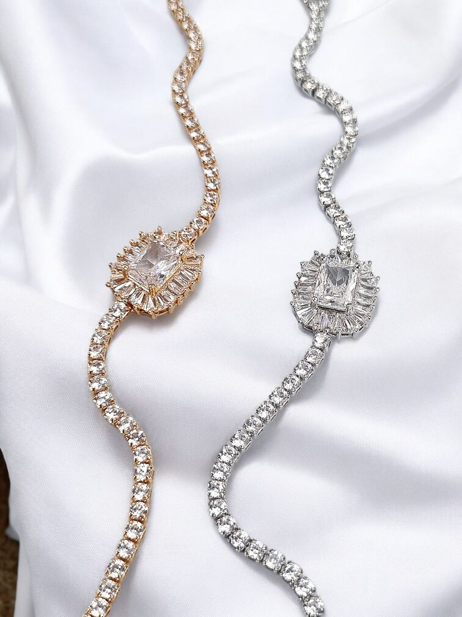 Zirkon Bileklik ZB06