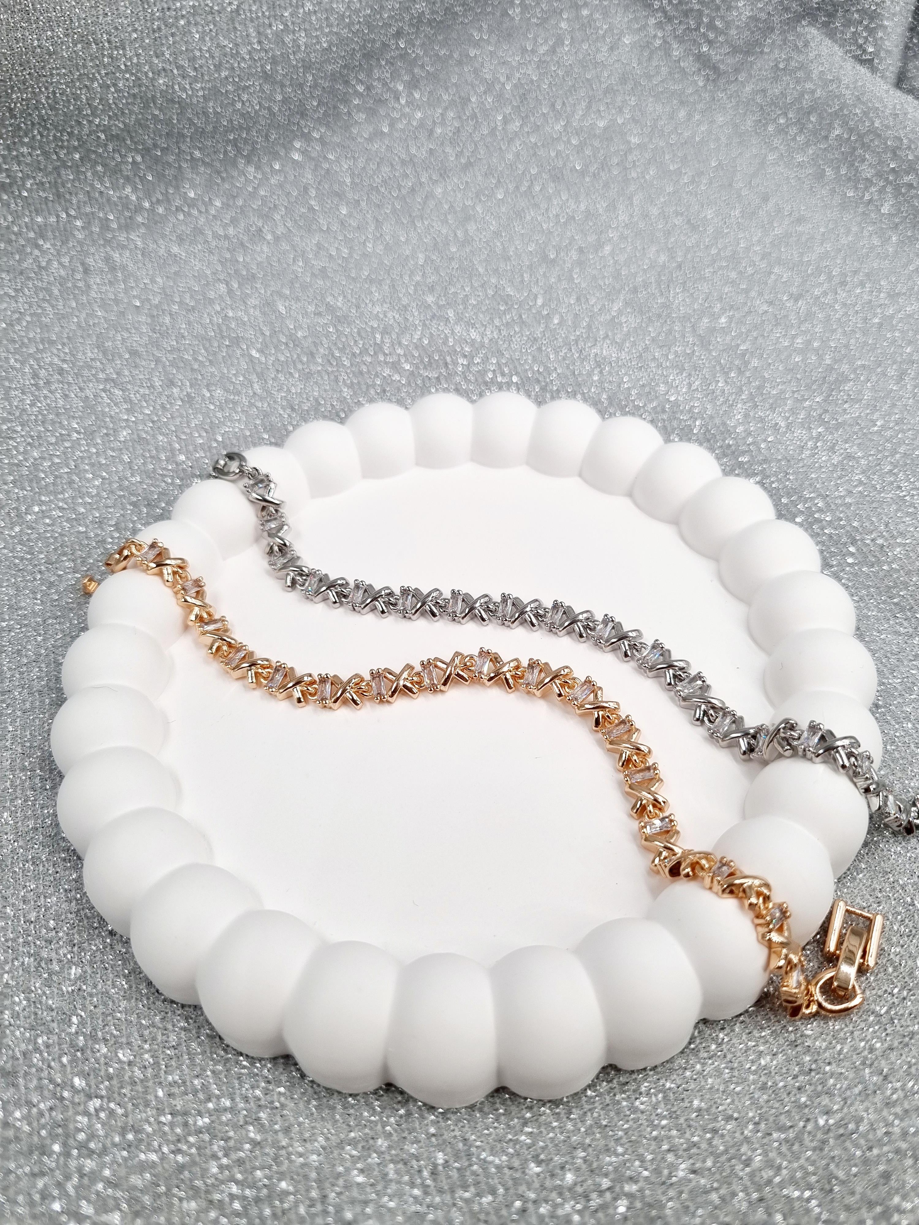 Zirkon Bileklik ZB16