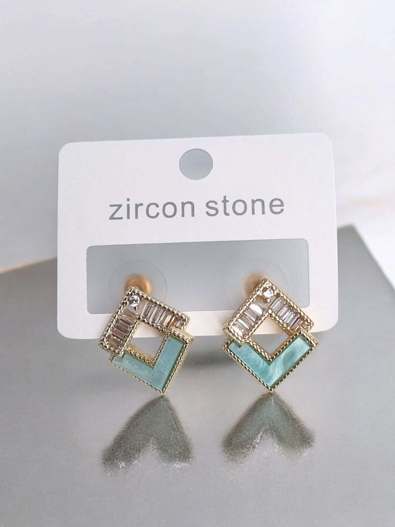 Zirkon Küpe ZKP477