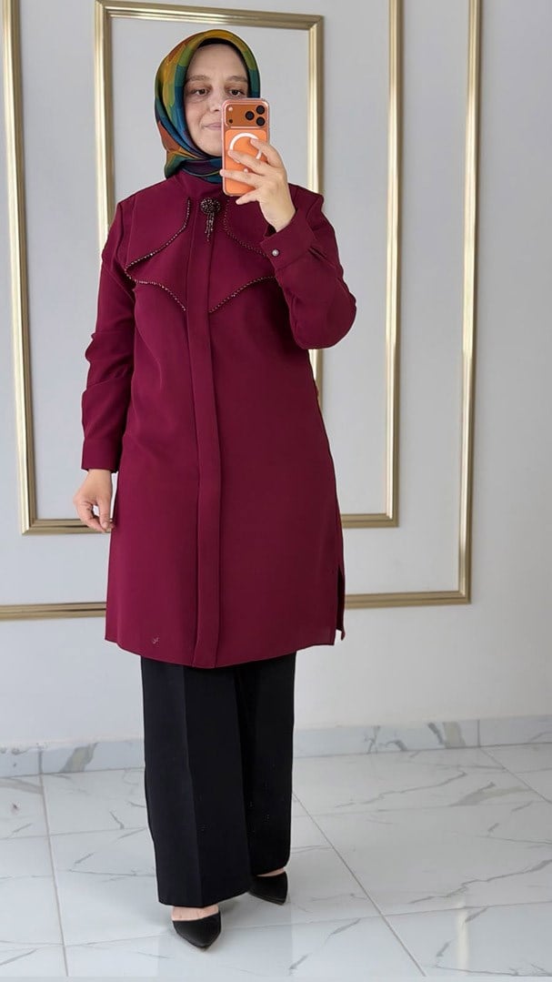 Boncuk Broş Detaylı Bordo Tunik FRY 