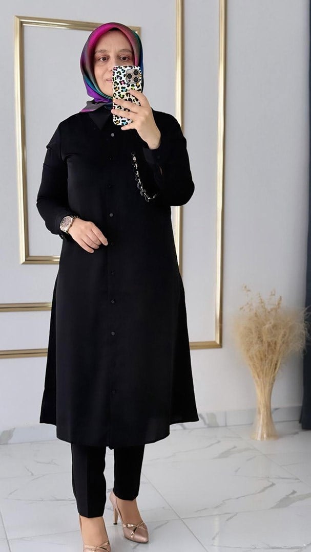 Zincir Detaylı Siyah Tunik FRY