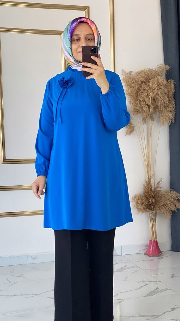 Broş Detaylı Krep Mavi Tunik FRY