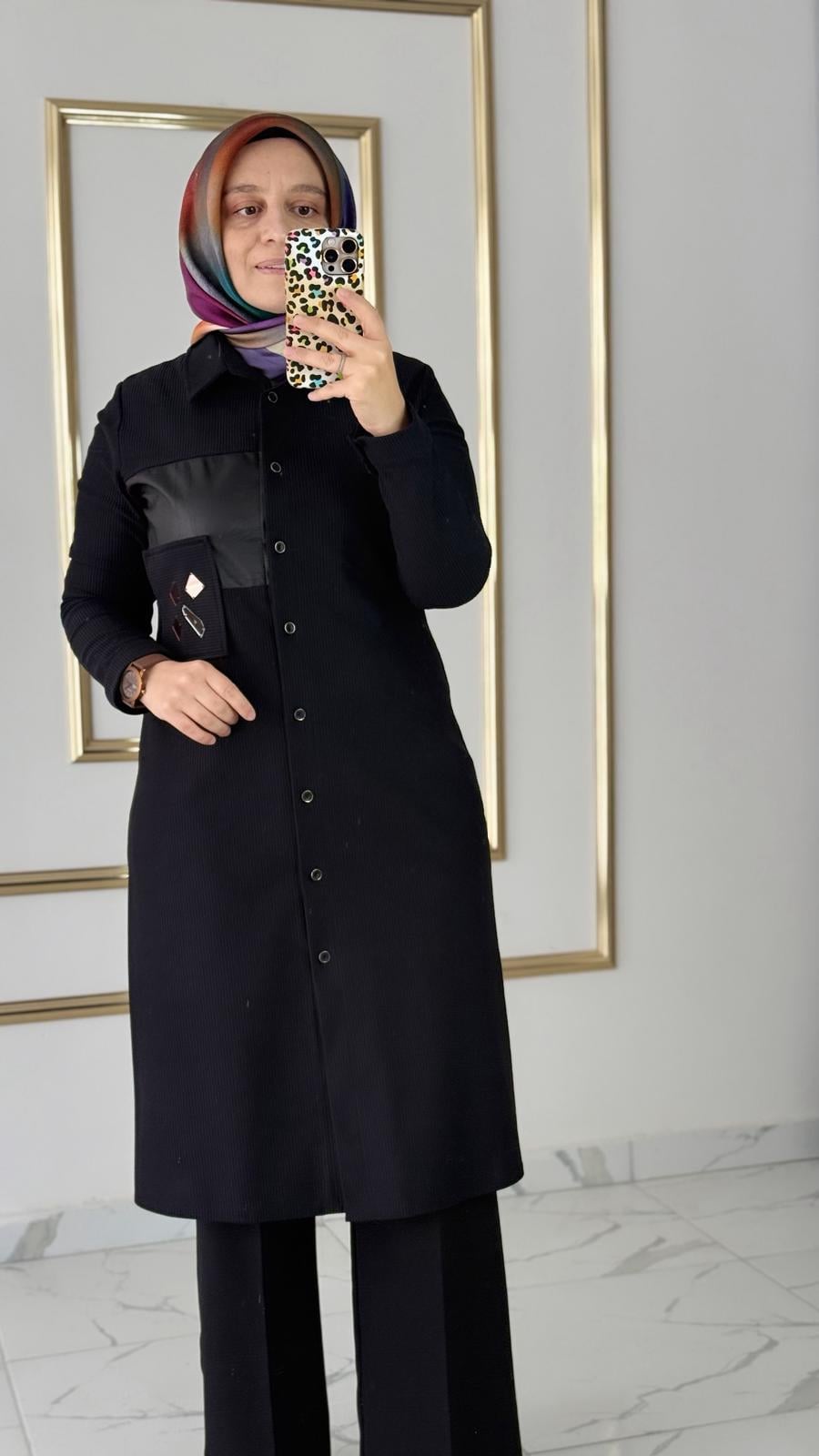 Deri Detaylı Kadife Siyah Tunik FRY