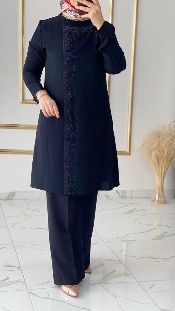 Taş Detaylı Zarif Siyah Tunik FRY