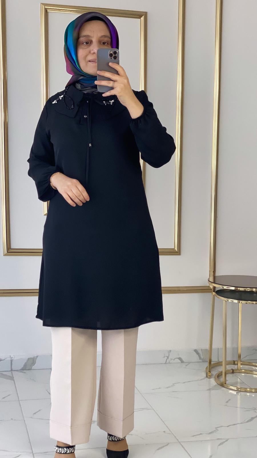 Yaka Taşlı Siyah Tunik FRY2910